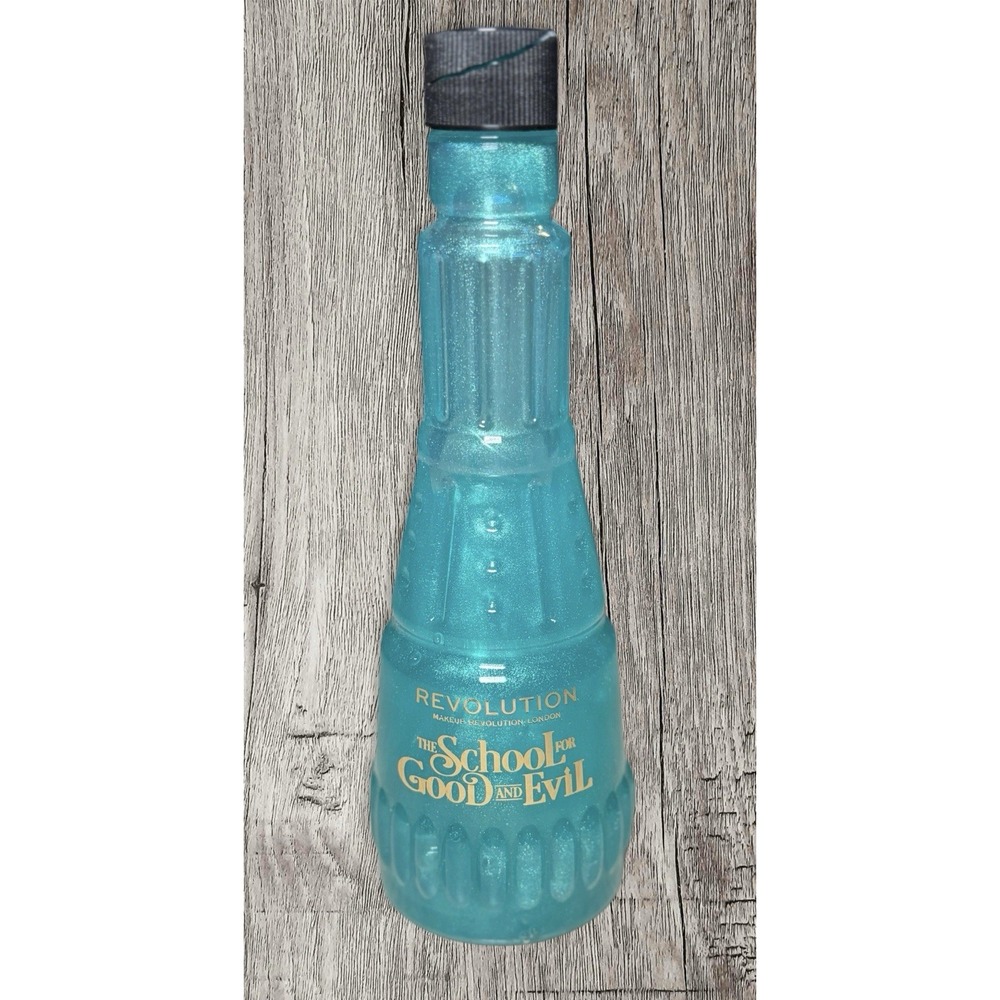 Revolution Netflix The School For Good and Evil Bubble Bath 8.45 oz Limited Ed.